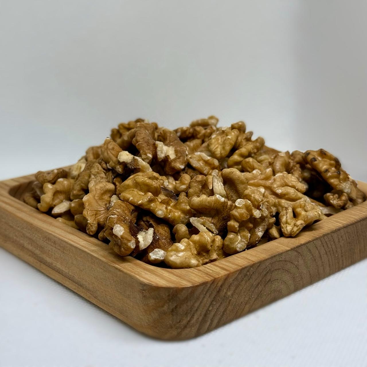 Фото ГРЕЦКИЙ ОРЕХ ЧИНОР